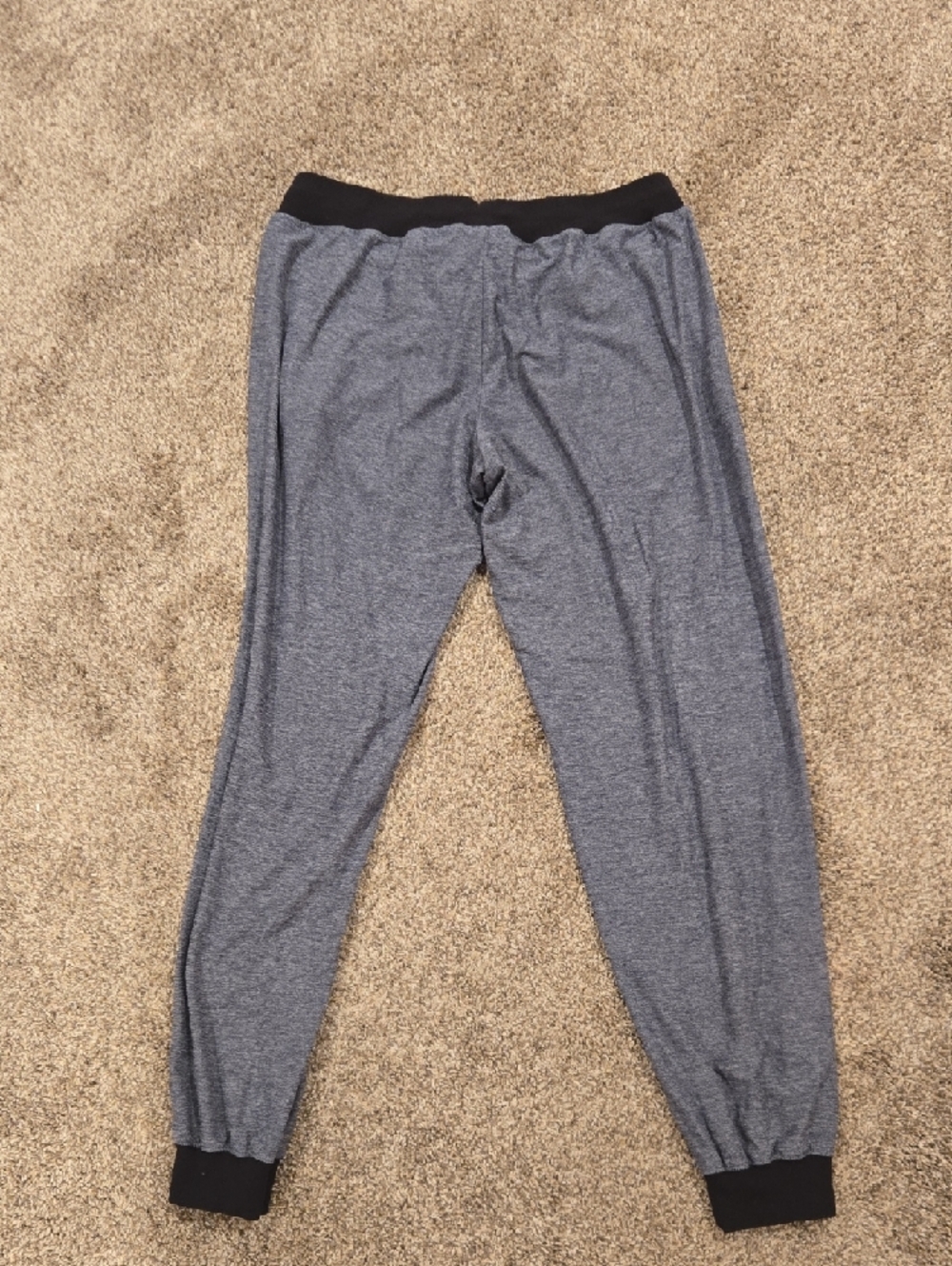 oiselle Lux Heather Gray Joggers with Black Rib Trim - Picture 3 of 6